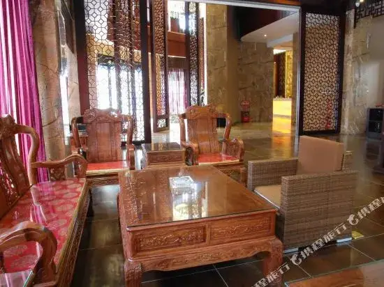 Дунгуань: Xinde Julongyuan Holiday Hotel