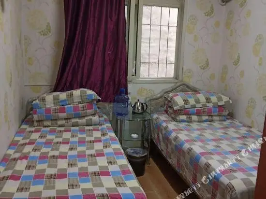 Цзинань: Ruijuyuan Hostel