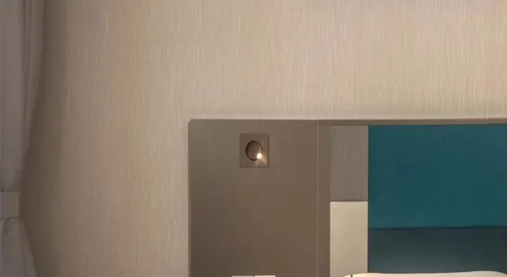 Нанкин: Home Inn Selected Nanjing Xinjiekou Center