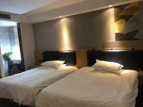 Нанкин: JUNYI Hotel Jiangsu Nanjing Ye District Olympic Center