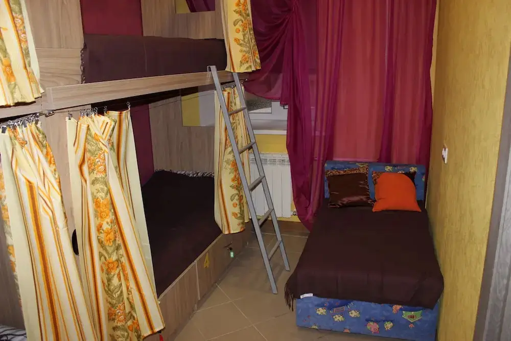 Санкт-Петербург: Hostel Belyi Medved