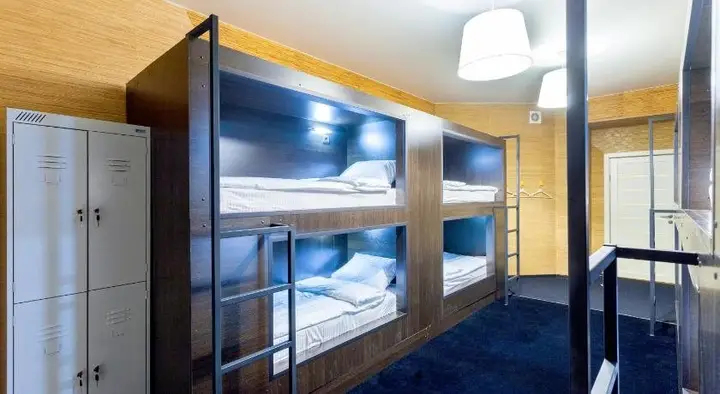 Санкт-Петербург: Capsular World Hostel