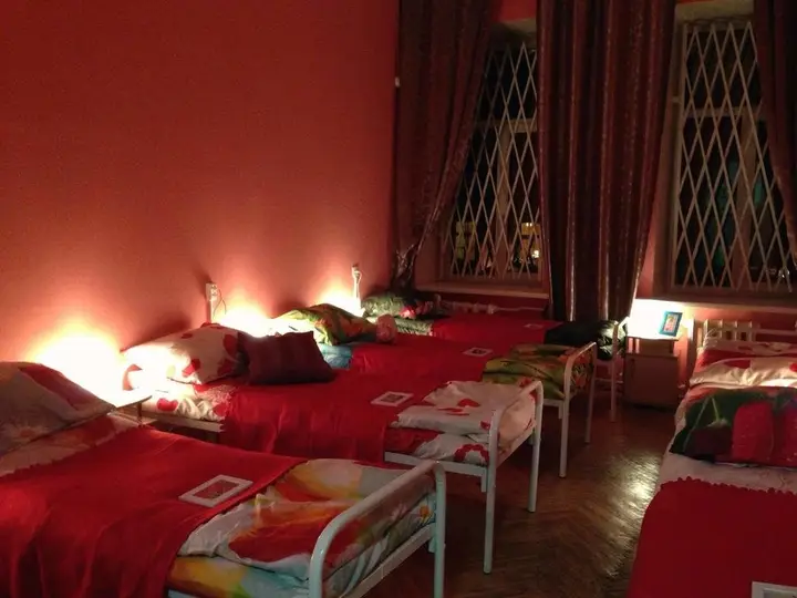 Санкт-Петербург: Mango Women Hostel (хостел для женщин)