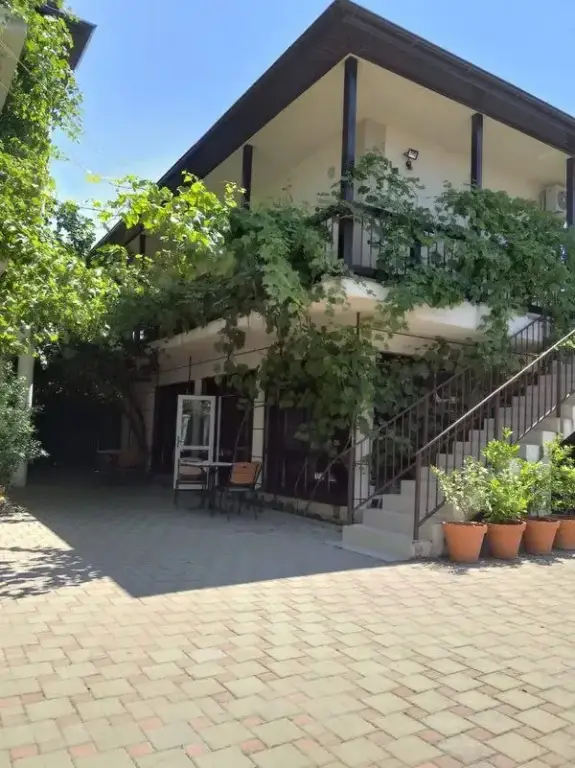 Кабардинка: Vinograd Guest House