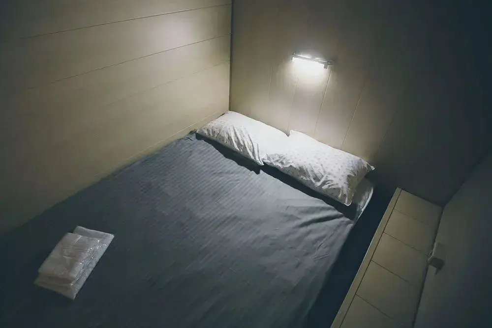 Санкт-Петербург: Your Space capcule hotel - Hostel