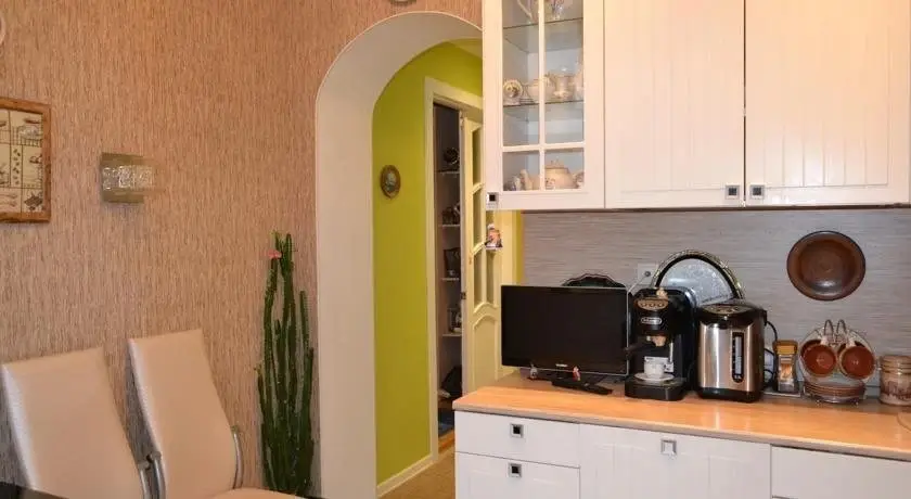 Санкт-Петербург: East End Guest House