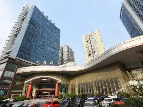 Kaiyuan Xincheng Hotel — фото 1