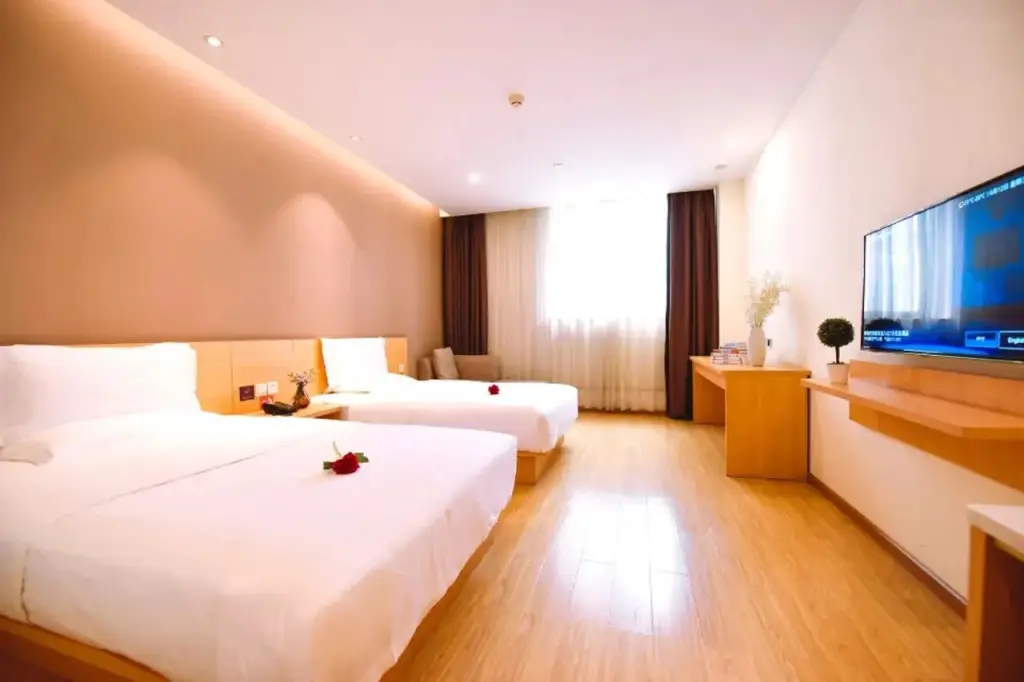 Чунцин: 7 Days Premium Hotel (Chongqing Longtousi North Railway Station Center)