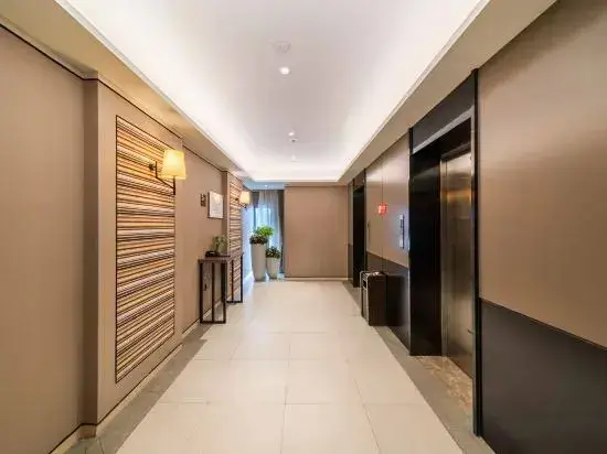 Ухань: Homeinn Plus (Wuhan Hanzheng Street)