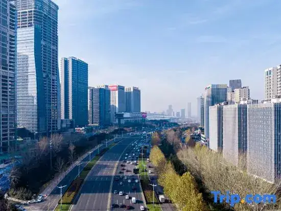 Цзинань: World Hotel (Jinan Hanyu Jingu Olympic Sports Center)