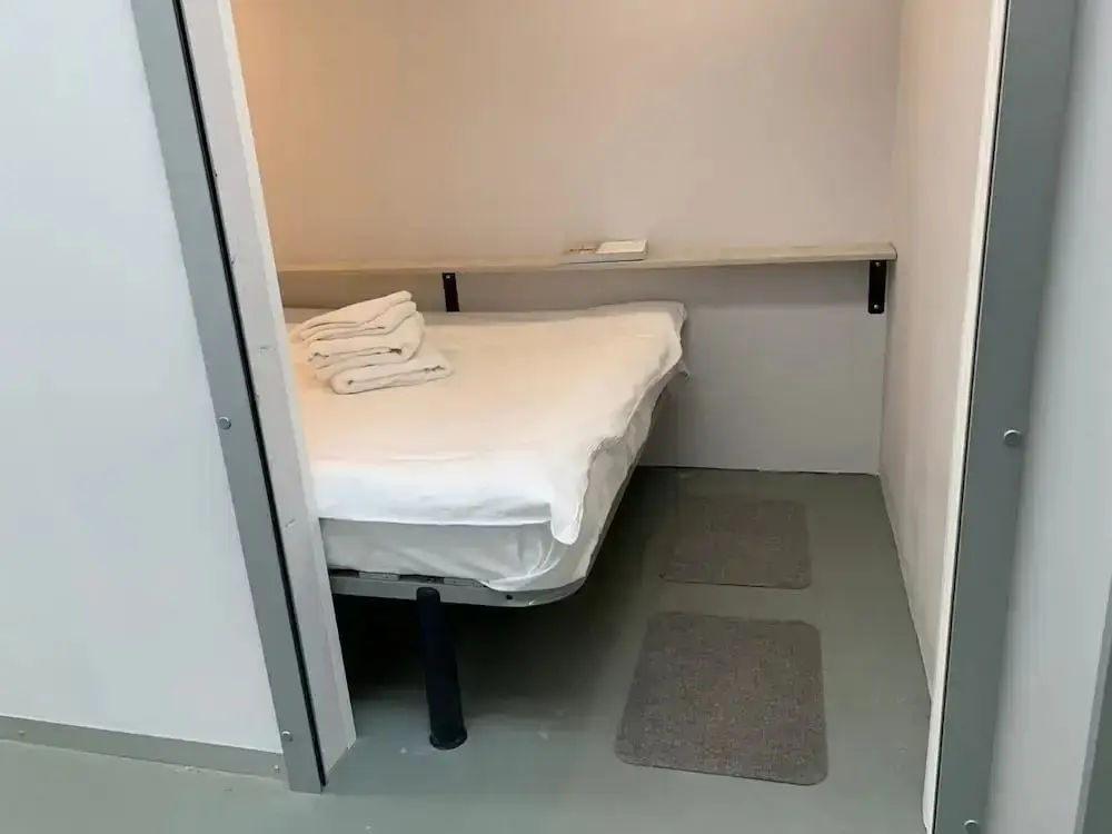 Санкт-Петербург: Happy Island - Hostel