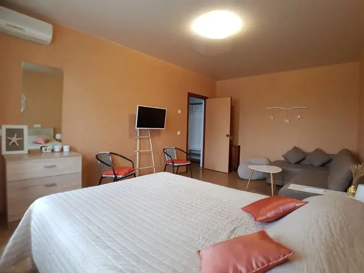 Новороссийск: 'Dobriy Dom' Apartment