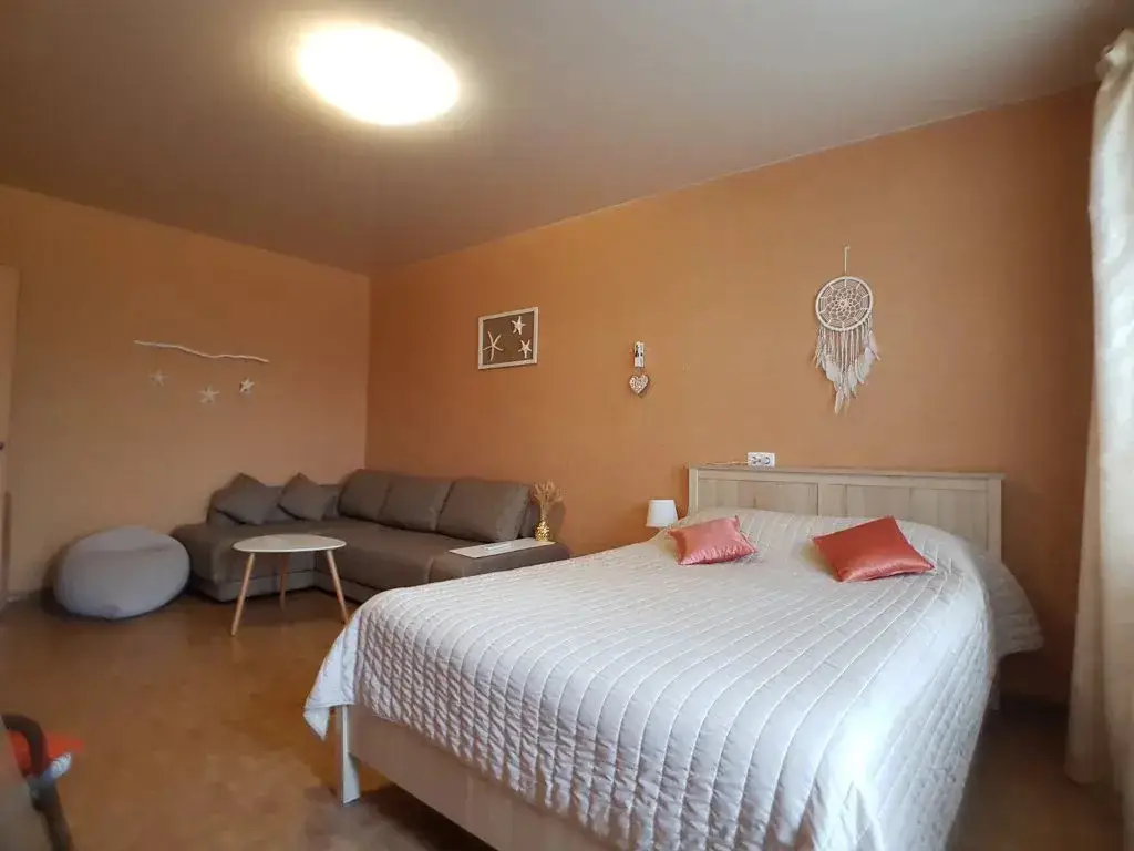 Новороссийск: 'Dobriy Dom' Apartment