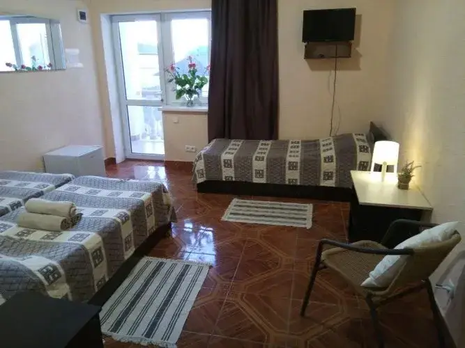 Заозерное: Villa Kataleya Guest House