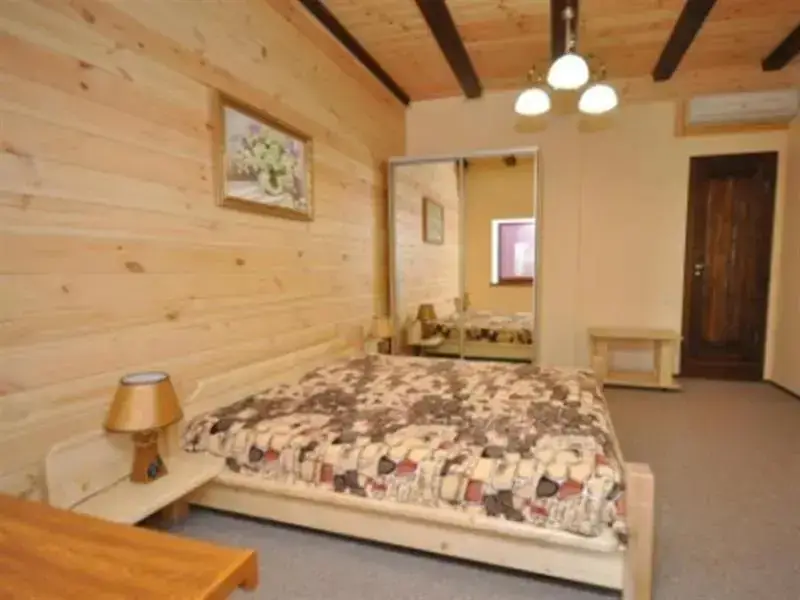 Оленевка: Smerekova Hata Kryim Hotel