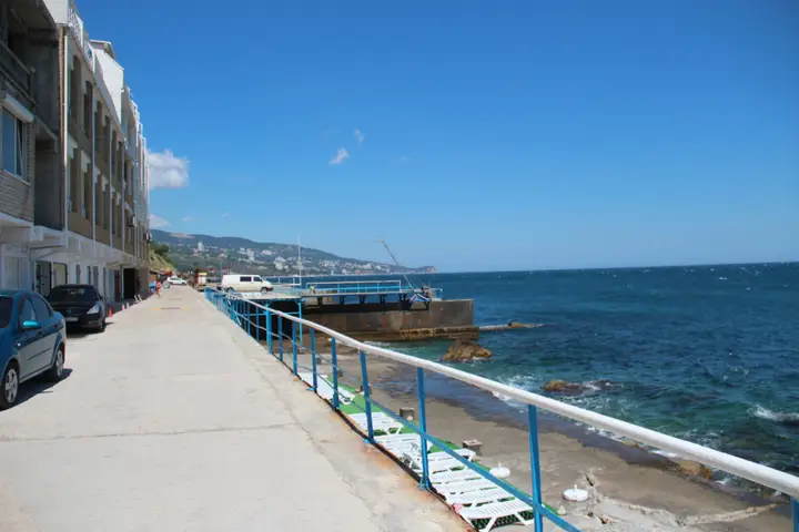 Алупка: Aparthotel Bereg