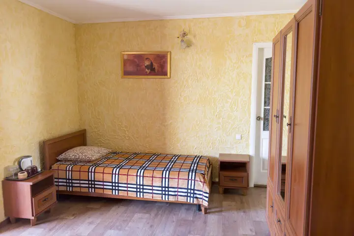 Феодосия: U Yudzhina Guest House