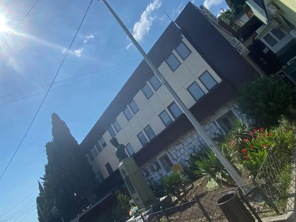 Алупка: Гостевой дом Галон