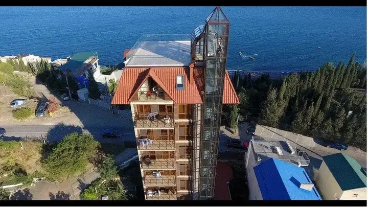 Рыбачье: Luchistaya Hotel
