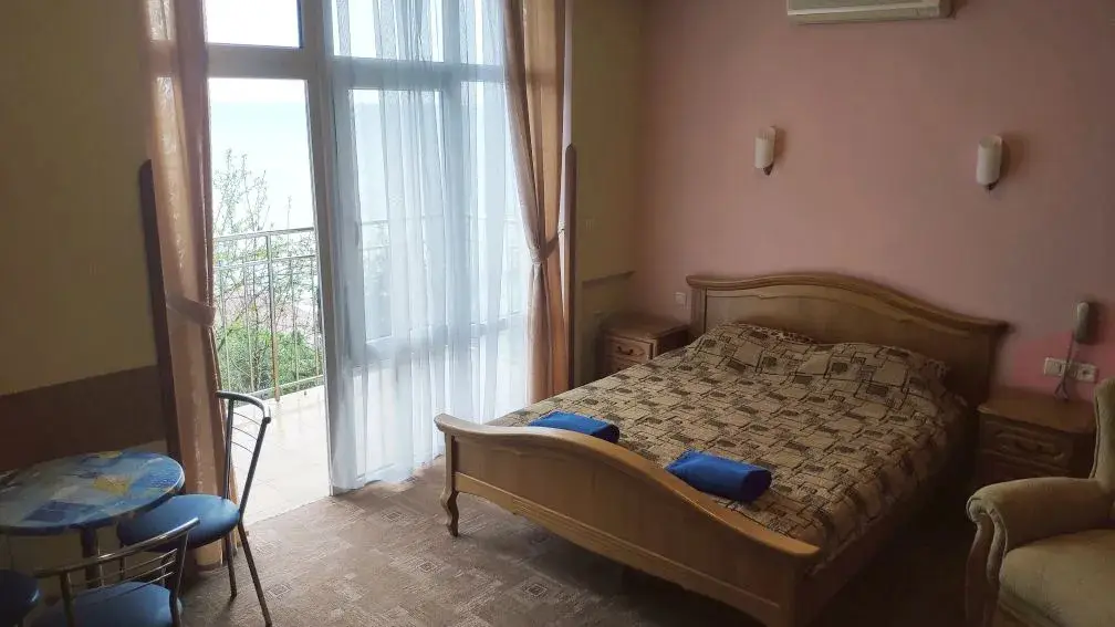 Алушта: Отель Рай