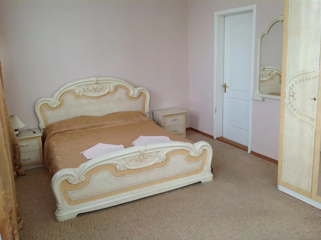 Алушта: Pansionat Tavrida