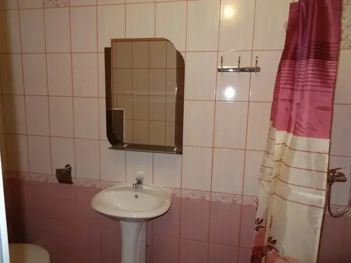Береговое (Феодосия): Dikaya Vishnya Guest House