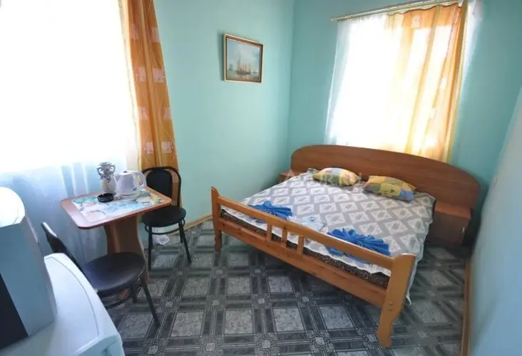 Коктебель: Lazurny Guesthouse