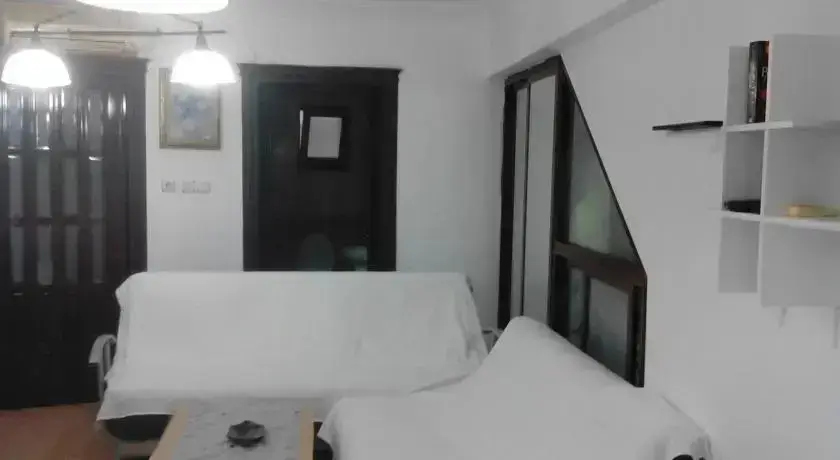 Акьяка: Alisa Apartment