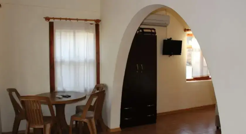 Акьяка: Lodges in Akyaka Kamp