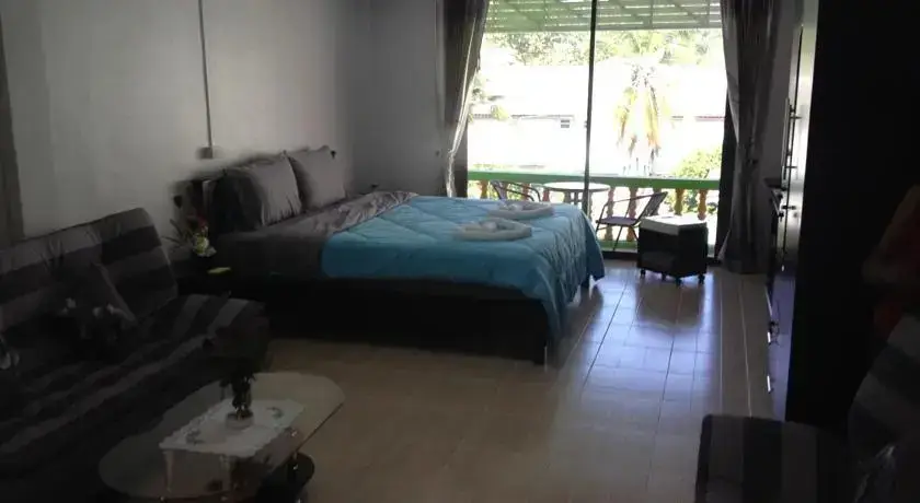 Чаам: Charoen Guesthouse