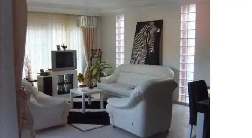 Rodeo Drive Luxury Holiday House — фото 1