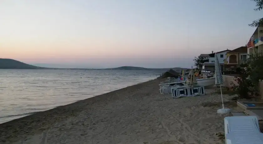 Мармара: Gunes Yali