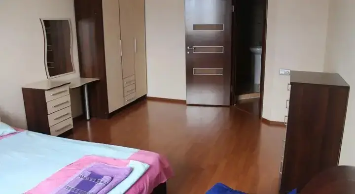 Алматы: Houseroom F