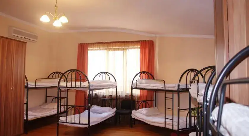 Алматы: Hostel Estate 2
