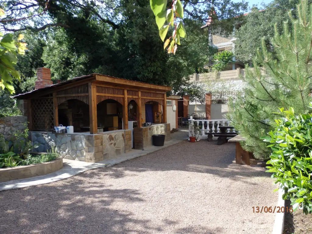 Восход: Shelkovogo Puti Villa