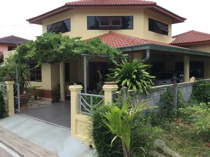 На Чом Тхиан: Denis Guesthouse