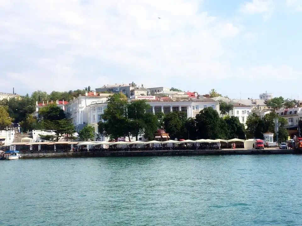 Севастополь: V Tsentre Goroda Apartments