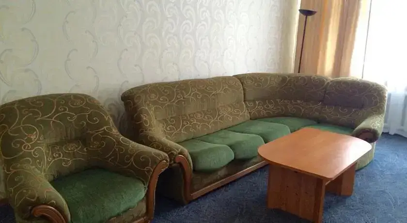 Шымкент: Gostinitsa Kema