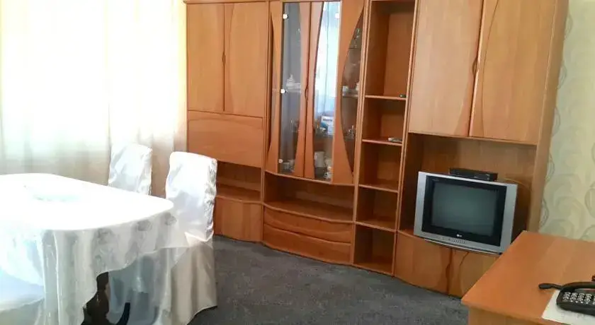 Шымкент: Gostinitsa Kema