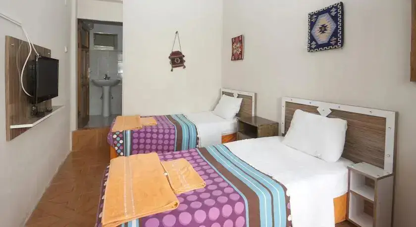 Дикили: Citi Hostel