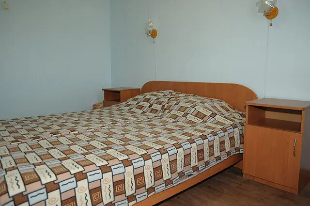 Береговое (Феодосия): Golden shore