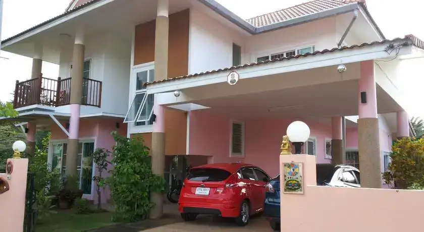 Chiang Mai Gay Assisted Homestay — фото 1