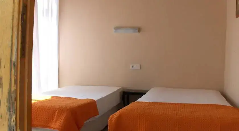 Бейджик: Cinaraltı Pansiyon