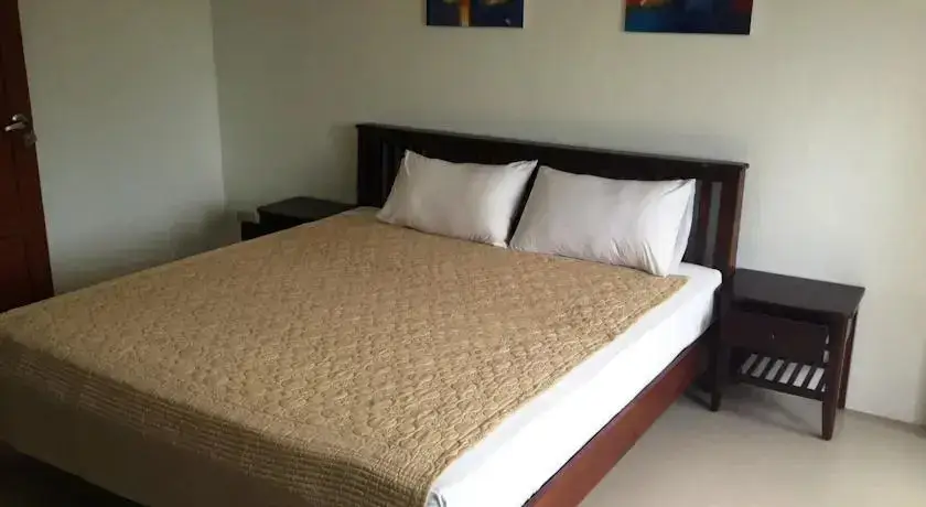 Краби: J.J Home