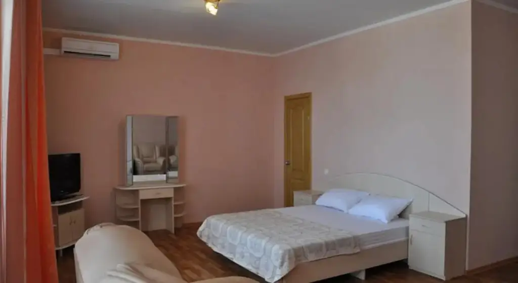 Поповка: Savanna Guest House