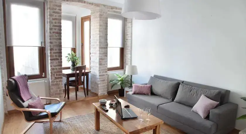 Стамбул: Greystone Apartments