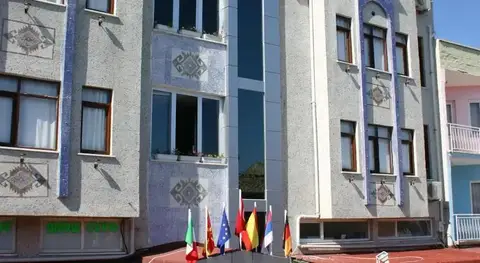 Cahit Han Hotel — фото 1