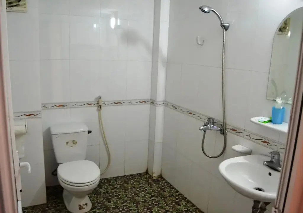 Халонг: Thuong Thai Hotel