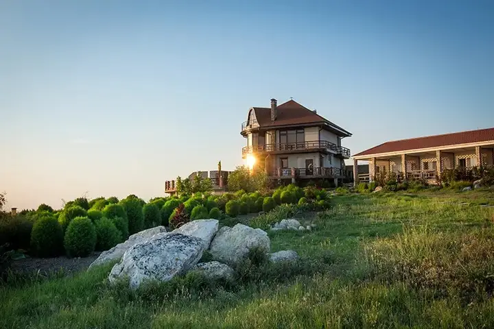 Золотое: Красивое Место