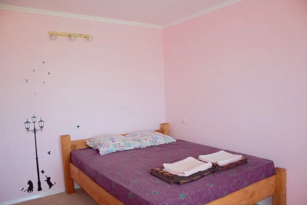 Заозерное: Hotel Melrose
